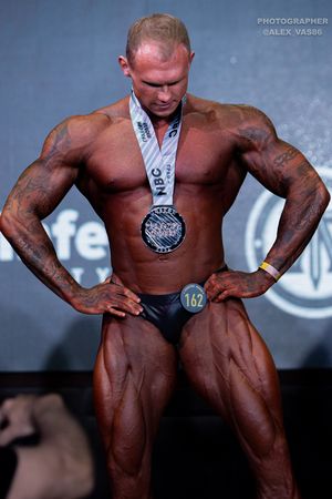 СLASSIC PHYSIQUE +178